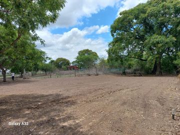 VENTA TERRENO ESQUINA BOSQUES CEIBAL 1 600 m²