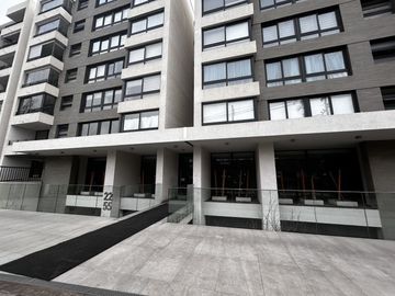 A PASOS DEL HOSPITAL DE CARABINEROS