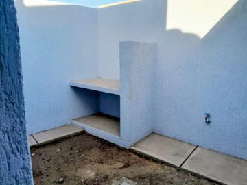 Casa a estrenar en venta en Barrio Natania 58