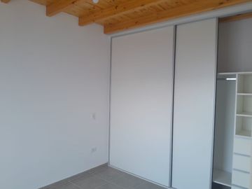 Casa a estrenar en venta en Barrio Natania 58
