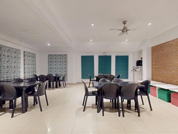 VTA HERMOSO 4 AMB C/DEPEN PILETA AMENITIES+COCHERA