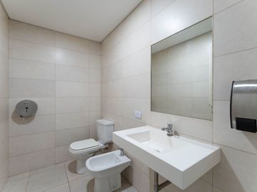 Alquiler Monoambiente en Torre Full Amenities