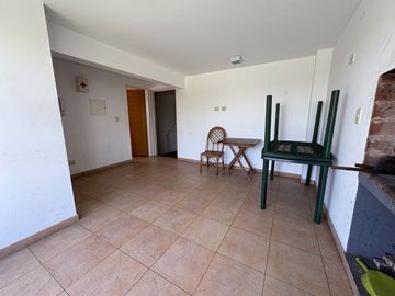 OFICINA DPTO EN VENTA LOMAS DE ZAMORA APRO PROF