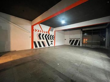 VENTA LOCAL COMERCIAL EN ZONA TRANSITADA BURZACO