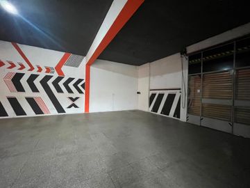 VENTA LOCAL COMERCIAL EN ZONA TRANSITADA BURZACO