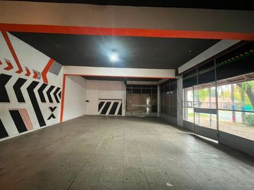 VENTA LOCAL COMERCIAL EN ZONA TRANSITADA BURZACO