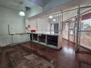 LOCAL COMERCIAL EN VENTA CONSTITUCIÓN AV ENTRE RIO