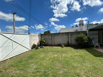VENTA CASA EN EMPALME 2 DORMITORIOS APTA CREDITO