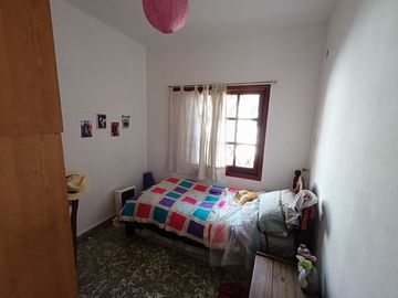 VENTA CASA TRES DORMITORIOS COCHERA EN CRISOL SUD