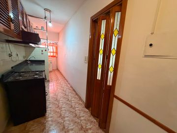 VENTA DPTO.3 AMB - CASEROS CENTRO