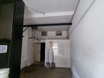 VENTA DEPOSITO MAS OFICINAS HURLINGHAM OPORTUNIDAD