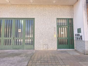 VENTA DEPARTAMENTO 4 AMB C/PATIO Y BALCON CASEROS