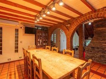 VENTA DE QUINTA 5 AMB ZONA FRANCISCO ALVAREZ