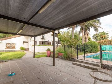 VENTA DE QUINTA 5 AMB ZONA FRANCISCO ALVAREZ