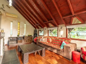 VENTA DE QUINTA 5 AMB ZONA FRANCISCO ALVAREZ