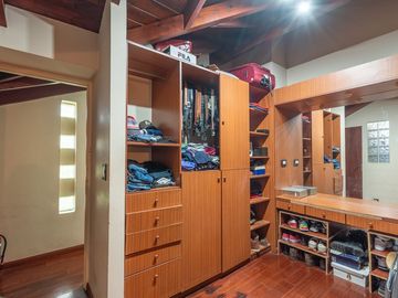 VENTA DE QUINTA 5 AMB ZONA FRANCISCO ALVAREZ
