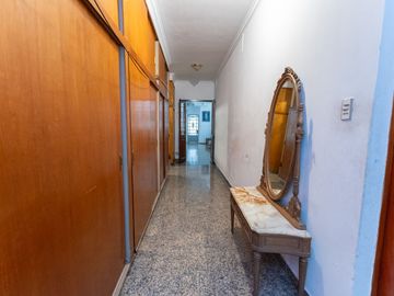 VENTA - CASA DE ESTILO EN RECOLETA