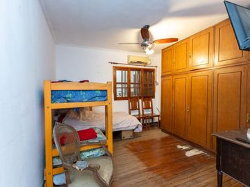 VENTA - CASA DE ESTILO EN RECOLETA