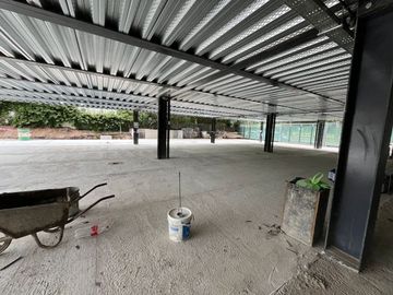 ALQUILER LOCAL COMERCIAL/OFICINAS  MARTINEZ