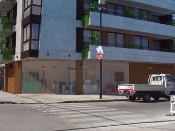 VENTA LOCAL EN ESQUINA. VILLA URQUIZA