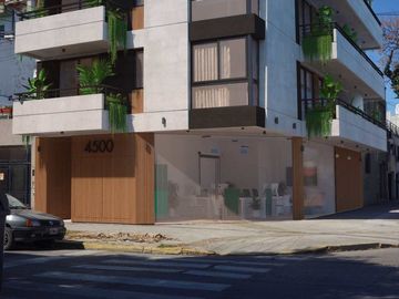 VENTA LOCAL EN ESQUINA. VILLA URQUIZA