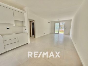 VENTA DPTO PB 3AMB. C/JARDIN CHIC PILAR FINANCIAC.