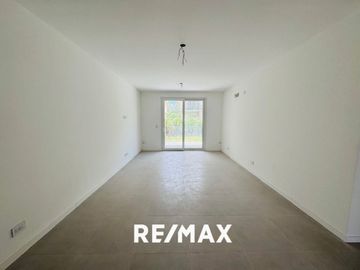 VENTA DPTO PB 3AMB. C/JARDIN CHIC PILAR FINANCIAC.