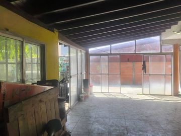 VENTA CASA TORTUGUITAS A REFACCIONAR
