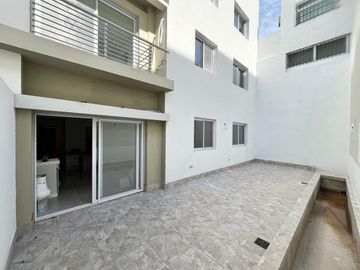 Venta Dpto 4 amb V.Devoto PB 2 patios a ESTRENAR