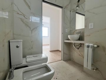 Venta Dpto 4 amb V.Devoto PB 2 patios a ESTRENAR