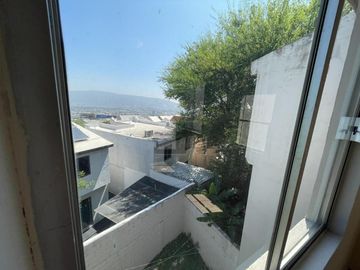 Casa en renta Cumbres 6o sector Monterrey Nuevo Leon