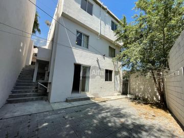 Casa en renta Cumbres 6o sector Monterrey Nuevo Leon