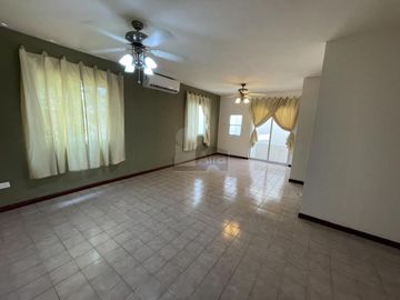 Casa en renta Cumbres 6o sector Monterrey Nuevo Leon