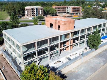 Exclusiva Oficina Villa Allende a mts Shopp VAS