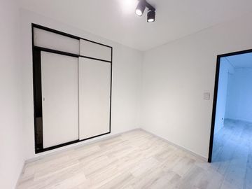 VENTA 2 AMBIENTES LAS CAÑITAS REFACCIONADO