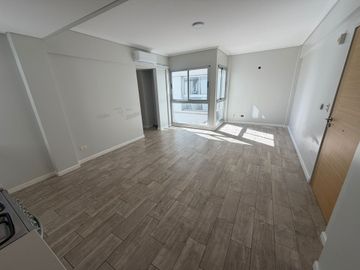 ALQUILER-DEPTO 2 amb. 40m2 -  TERRAZA CON PARRILLA