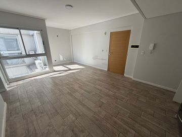 ALQUILER-DEPTO 2 amb. 40m2 -  TERRAZA CON PARRILLA