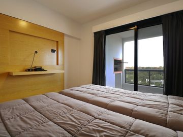 Departamento 3 ambientes en venta en Marinas Golf