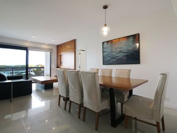Departamento 3 ambientes en venta en Marinas Golf