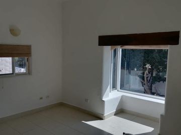 CASA EN RENTA IDEAL PARA CLÍNICA U OFICINAS  EN BENITO JUÁREZ NORTE
