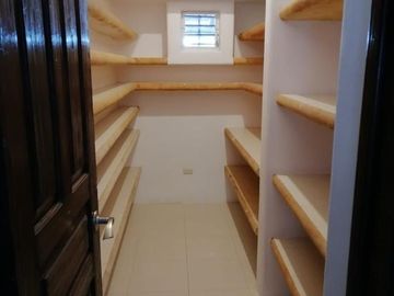 CASA EN RENTA IDEAL PARA CLÍNICA U OFICINAS  EN BENITO JUÁREZ NORTE