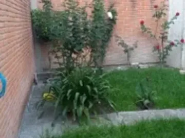 Casa en Venta en Huexotitla, Puebla - Amplia y Bien Ubicada