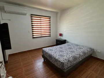 Casa en renta en Valle del Seminario, San Pedro Garza García, Nuevo León
