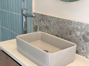 Venta Reciclada  a estrenar Casa 3 dormitorios Patio y pileta Lourdes