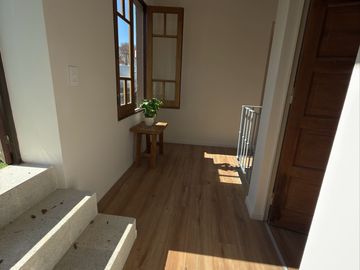 Venta Reciclada  a estrenar Casa 3 dormitorios Patio y pileta Lourdes
