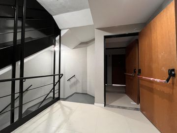 Departamento a estrenar - Monoambiente divisible con cochera apto profesional en San Cristobal