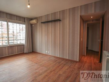 Piso exclusivo en Caballito: 4 ambientes, suite, cochera S.U.M. con parrilla y gran balcón