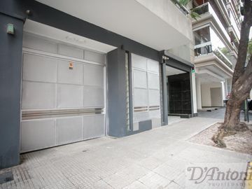 Piso exclusivo en Caballito: 4 ambientes, suite, cochera S.U.M. con parrilla y gran balcón