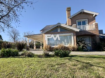 Casa en venta Country Banco Provincia