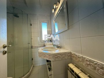 Casa en venta Country Banco Provincia